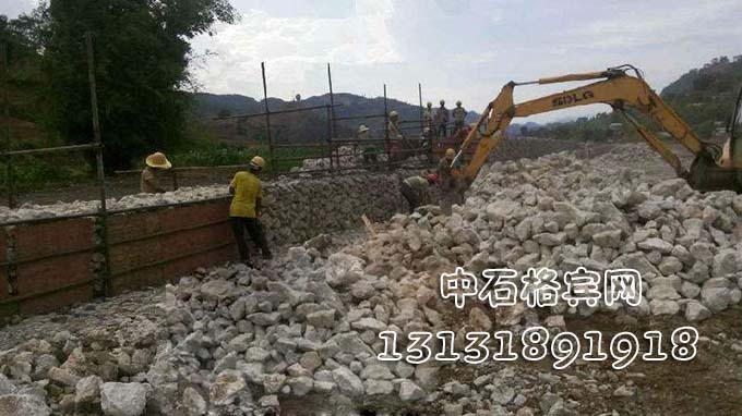 護(hù)坡護(hù)岸格賓網(wǎng)13131891918 護(hù)坡護(hù)岸格賓網(wǎng)13131891918